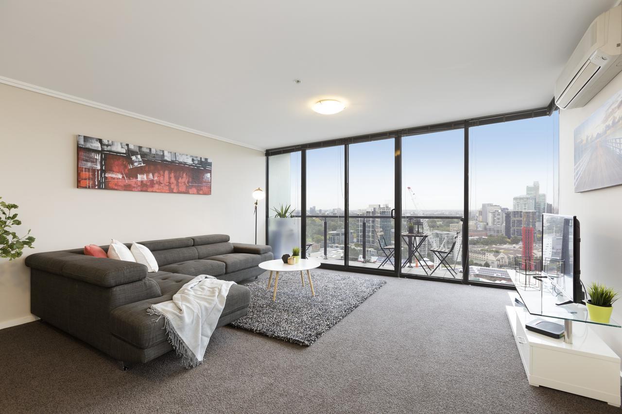 Complete Host Southpoint Apartments Melbourne Exterior photo